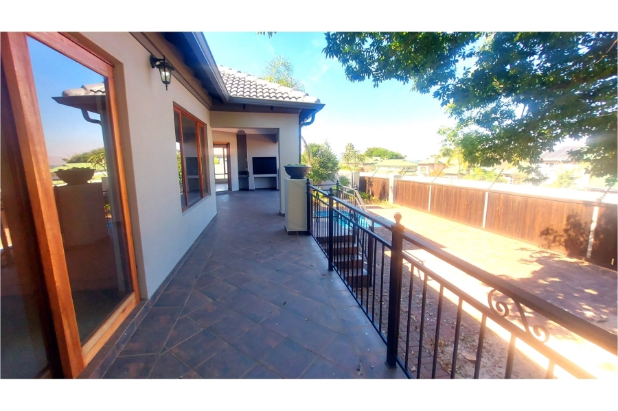 3 Bedroom Property for Sale in Kosmos Ridge North West